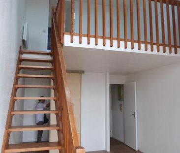 Location Appartement 1 pièce 32m² BORDEAUX 33000 - Photo 3