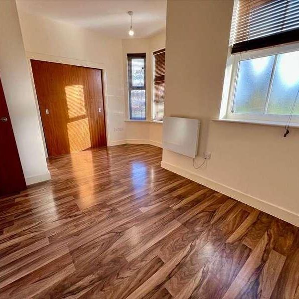 Arlington Court,hawtrey Close, SL1 - Photo 1