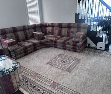 For Lease - 44 Dolobram Trail, Brampton, Ontario - Photo 4