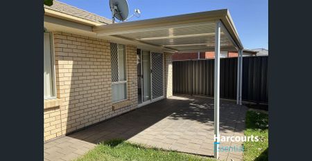 Spacious Family Home with Dual Living Areas and Double Garage - Photo 4