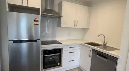 Lovely Studio Unit - Photo 4