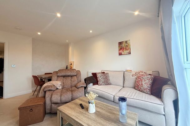 Bessemer Road, WELWYN GARDEN CITY - Photo 1