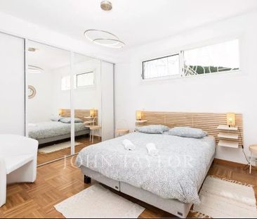 Maison à louer Cagnes Sur Mer, Cote d'Azur, France8 500 EUR / Mois - Photo 4