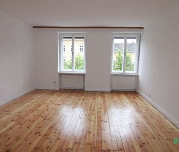 Blick ins Grüne! Zentrumsnahe Loggia-Wohnung – WG geeignet! Garagen... - Photo 1