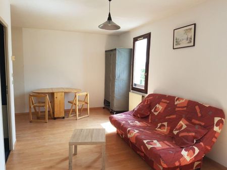 Location Appartement 1 pièce 30m² PRIVAS 07000 - Photo 3