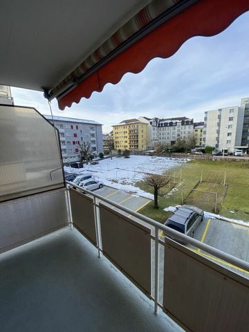 Wohlfühlende 3-Zimmer-Wohnung mit Balkon und tollem Bad! - Photo 2