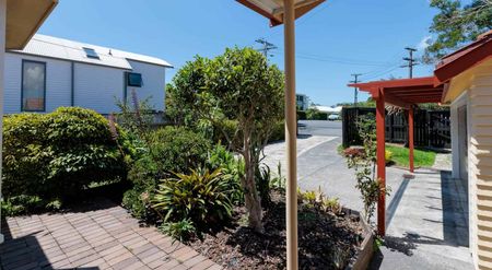 Discover Character and Coastal Living - Photo 3