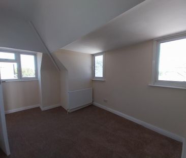 3 bedroom flat to rent - Photo 1