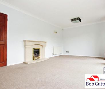 4 bedroom detached house to rent - Photo 2