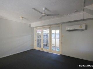 CONVENIENCE IS KEY! - Photo 2