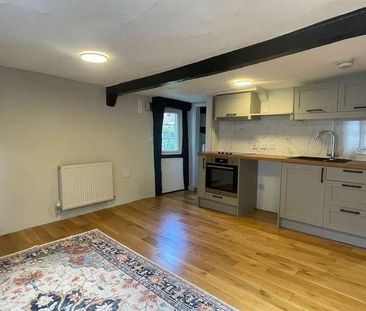 Flat A, Court Street, Worcester, Worcestershire, WR8 - Photo 1