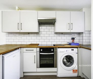 1 bedroom terraced house to rent - Photo 2