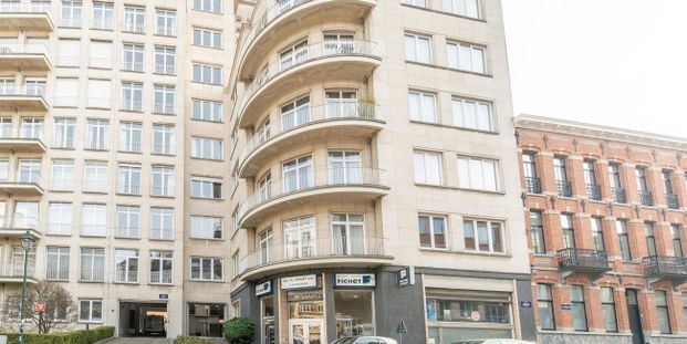 Appartement te huur in Brussel voor € 1.100 met 1 slaapkamer - Foto 1