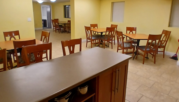 Forest Hill Towers - Photo 1