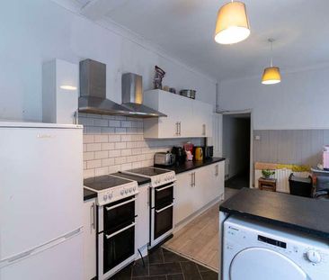 Waverley Road, Reading, RG30 - Photo 4