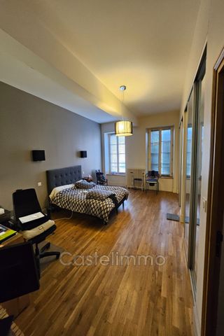 Location Maison 8 pièces 196m² CASTELSARRASIN 82100 - Photo 4