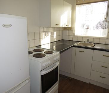 Nursery Lane, Halifax - Photo 4