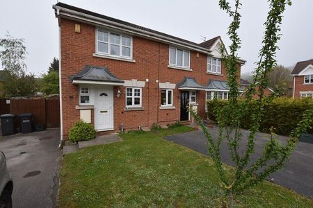 2 bedroom terraced house to rent - Photo 2