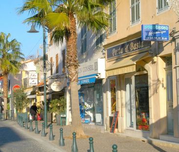 SIX FOURS CENTRE VILLE - Photo 1