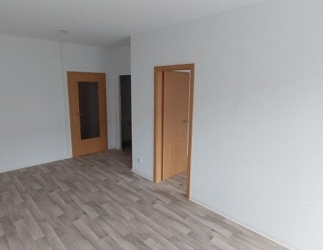 3-Raum-Wohnung mit Balkon auf dem südlichen Sonnenberg - Photo 1