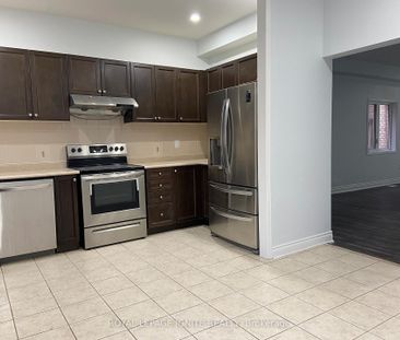 For Lease - 90 Kilrea Way Unit# (Main & 2nd Floor), Brampton, Ontario - Photo 3