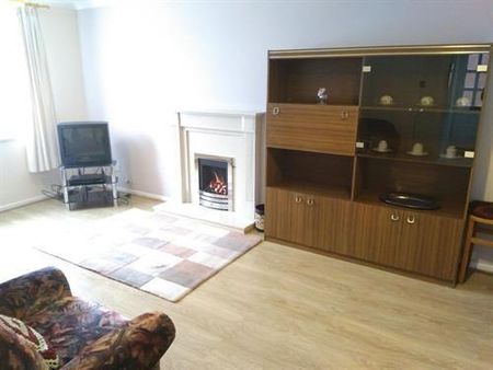 2 bedroom property to rent - Photo 2