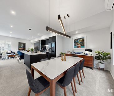 37 Hillsdale Avenue, Maribyrnong, Vic 3032 - Photo 3