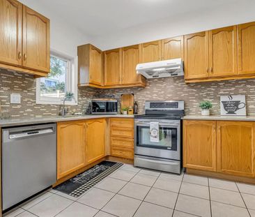 For Lease - 12 Walter Thomas Way, Markham, Ontario - Photo 2