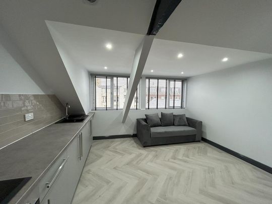 1 bedroom flat to rent - Photo 1