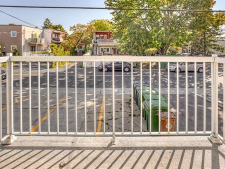 791 8e Avenue - Photo 2