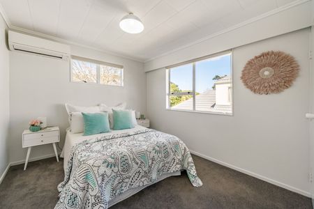 4-Bedroom Home in Waterloo - Photo 4