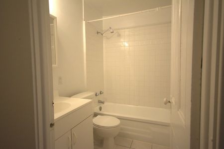 Located steps to uOttawa. - Photo 3