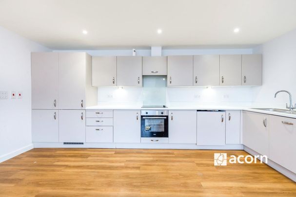 Redvers Road, Chatham, ME4 - Photo 1