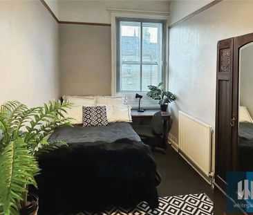 1 bedroom in a house share to rent - Photo 6