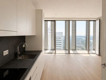 Wien von oben – DC2 Studio mit Morgensonne - Foto 3