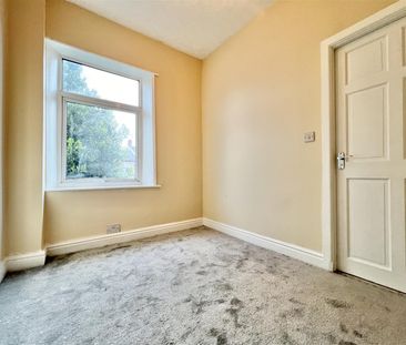 Adcroft Street, Stockport - Photo 2