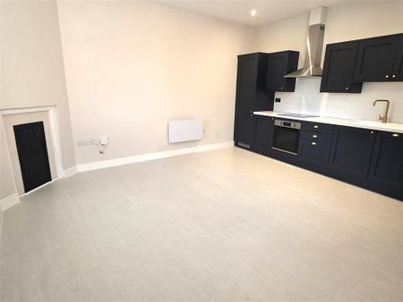 2 bedroom apartment to rent - Photo 4