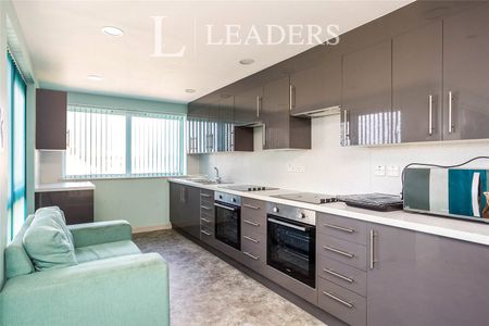 1 bedroom apartment to rent 151 Halls, Fawcett Road, Southsea, PO4 - Photo 3