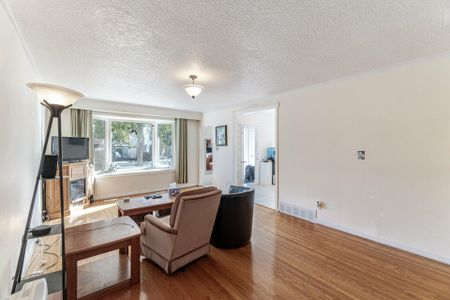 For Lease - 34 Ivan Road, Toronto, Ontario - Photo 2