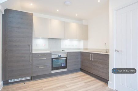 1 bedroom semi-detached house to rent - Photo 5