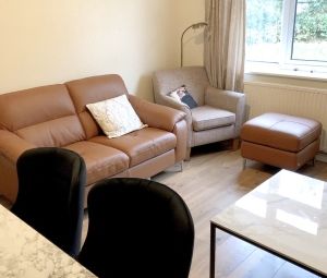 8, Nevinson Grove - Photo 2