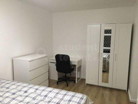 3 bedroom house share to rent - Photo 4