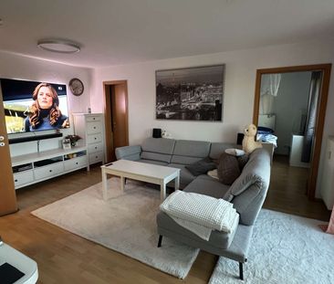 Gemütliche 2-Zimmer-Wohnung mit Balkon und Stellplatz! - Photo 1