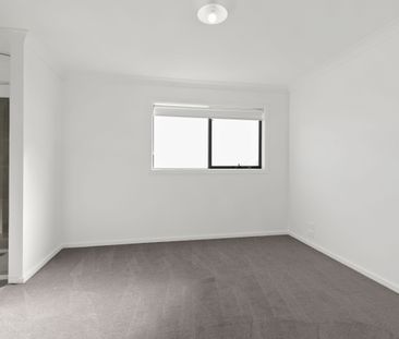 Low Maintenance Living! - Photo 6