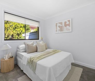 Boutique Villa Living with House-Like Space & Stunning Outdoor Ente... - Photo 5