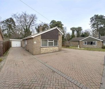 Birch Crescent, Lakenheath, Brandon, Suffolk, IP27 - Photo 2