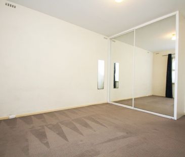 LOW MAINTENANCE 2x1 APARTMENT... DONT MISS OUT! - Photo 5