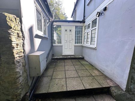 Gillsmans Hill, St Leonards-on-Sea, East Sussex - Photo 5