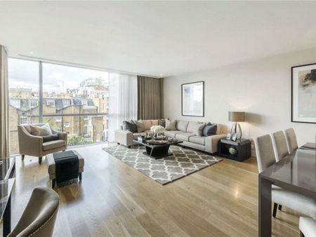 Contemporary third floor apartment with three double en suite bedrooms situated in one of the most prestigious residential buildings in London. - Photo 4