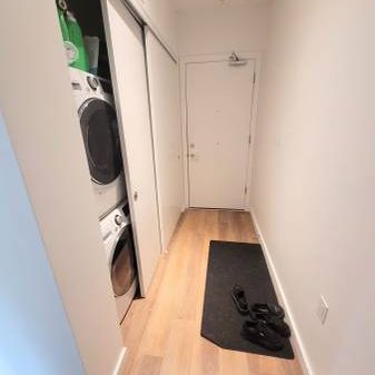 Fully Furnished 2 Bedroom 2 Bathroom Vancouver - Photo 1